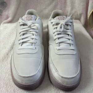 Nike Court Vision Low Next
Nature Women’s white/off-white/pink/volt Size 11